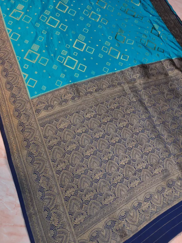 Russian_Silk_Viscose_In_Turquoise_Blue_With_Navy_Blue_Border_Saree_For_Women