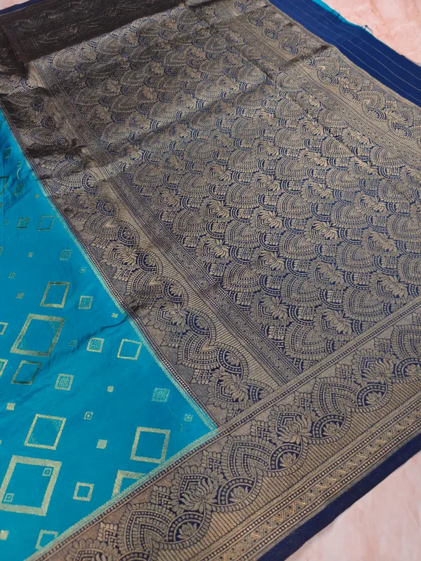 Russian_Silk_Viscose_In_Turquoise_Blue_With_Navy_Blue_Border_Saree_For_Women