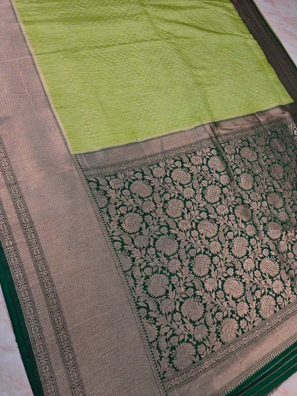 Soft_Matka_Linen_In_Parrot_Green_With_Bottle_Green_Border_Saree_For_Women