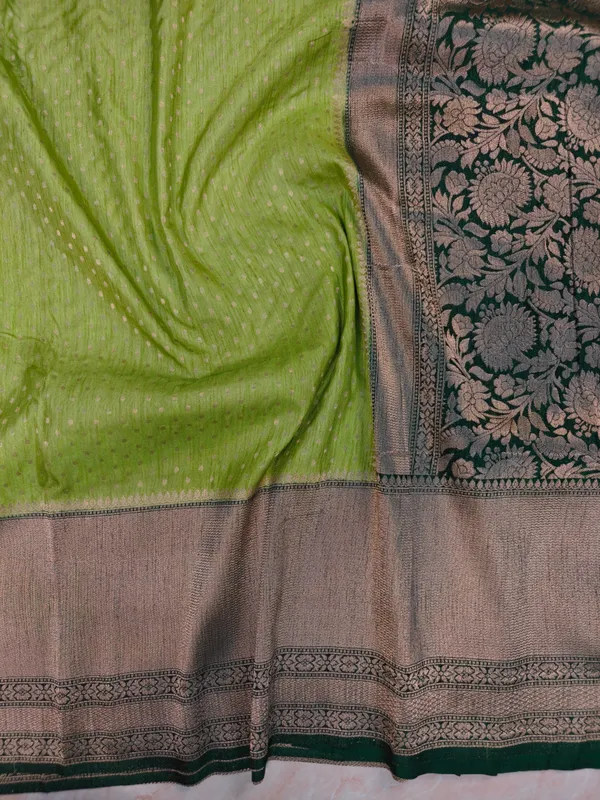 Soft_Matka_Linen_In_Parrot_Green_With_Bottle_Green_Border_Saree_For_Women