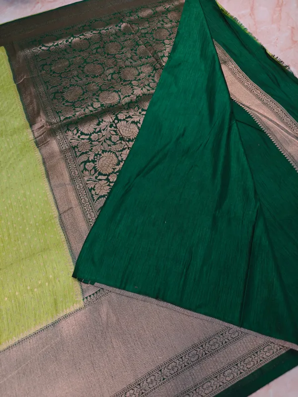 Soft_Matka_Linen_In_Parrot_Green_With_Bottle_Green_Border_Saree_For_Women