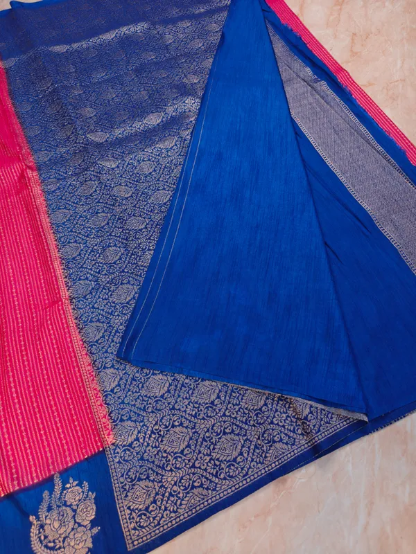 Soft_Matka_Linen_In_Pink_With_Royal_Blue_Border_Saree_For_Women
