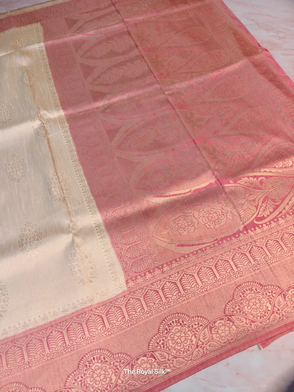 Tasar_Matka_Silk_With_Pink_Border_Saree_For_Women