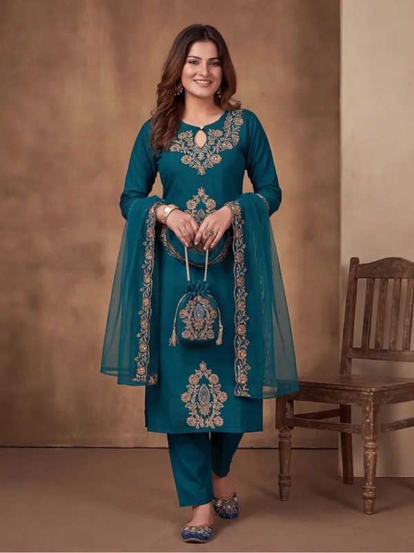 New_Embroidered_Work_Rayon_Kurta_Set