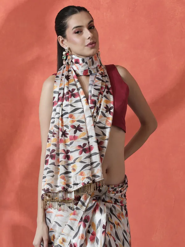 Pre-Draped_Ready_to_Wear_Chinnon_Fabric_Digital_Printed_Saree_With_Unstiched_Blouse