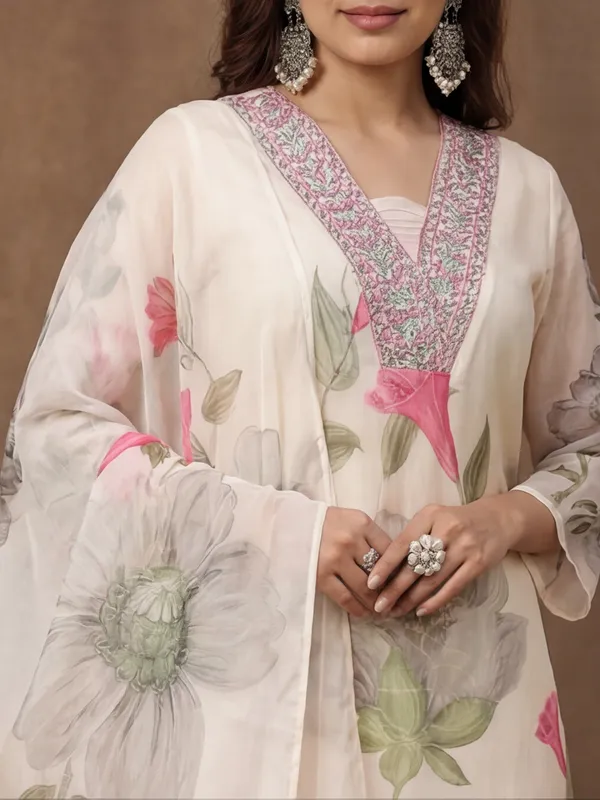 New_Embroidered_Work_&_Printed_Georgette_Kurta_Set