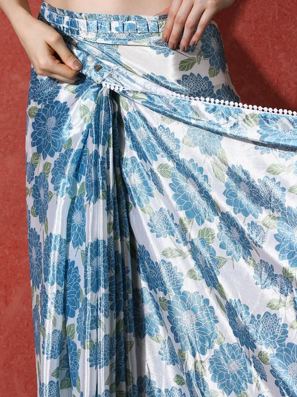 Pre-Draped_Ready_to_Wear_Chinnon_Fabric_Digital_Printed_Saree_With_Unstiched_Blouse