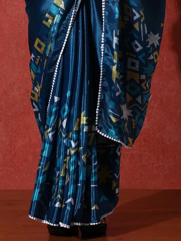Pre-Draped_Ready_to_Wear_Chinnon_Fabric_Digital_Printed_Saree_With_Unstiched_Blouse