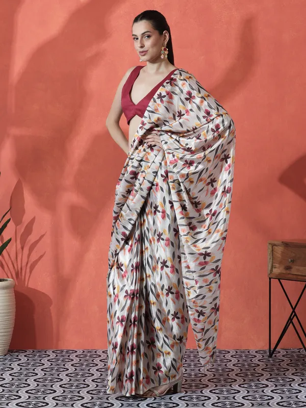 Pre-Draped_Ready_to_Wear_Chinnon_Fabric_Digital_Printed_Saree_With_Unstiched_Blouse