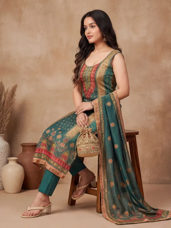New_Printed_Silk_Kurta_Set
