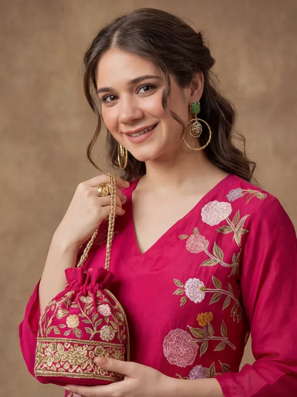 New_Embroidered_Work_Chanderi_Kurta_Set