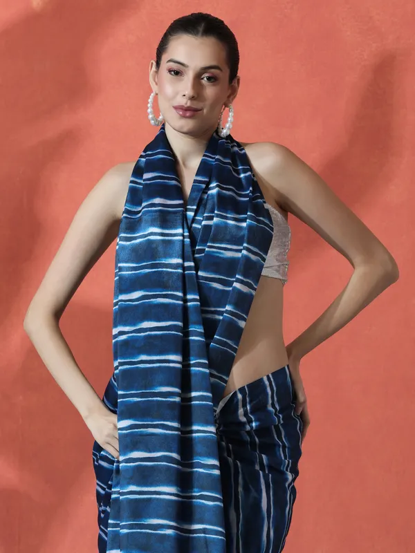 Pre-Draped_Ready_to_Wear_Chinnon_Fabric_Digital_Printed_Saree_With_Unstiched_Blouse