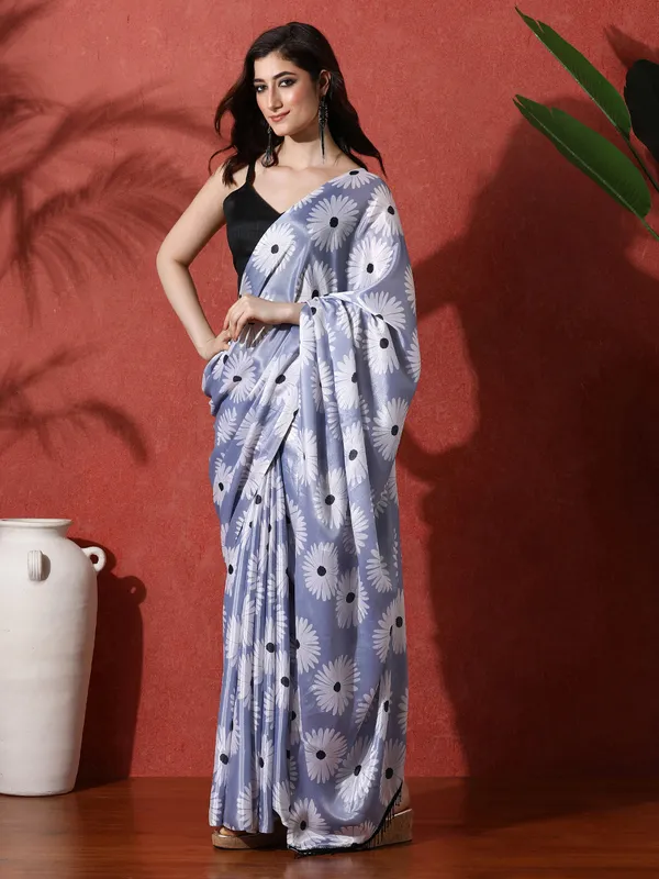 Pre-Draped_Ready_to_Wear_Chinnon_Fabric_Digital_Printed_Saree_With_Unstiched_Blouse
