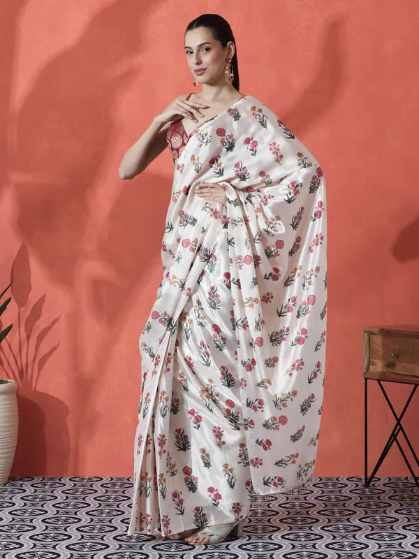 Pre-Draped_Ready_to_Wear_Chinnon_Fabric_Digital_Printed_Saree_With_Unstiched_Blouse