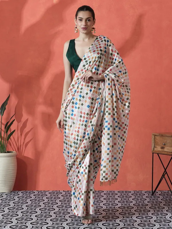 Pre-Draped_Ready_to_Wear_Chinnon_Fabric_Digital_Printed_Saree_With_Unstiched_Blouse