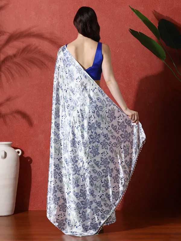 Pre-Draped_Ready_to_Wear_Chinnon_Fabric_Digital_Printed_Saree_With_Unstiched_Blouse