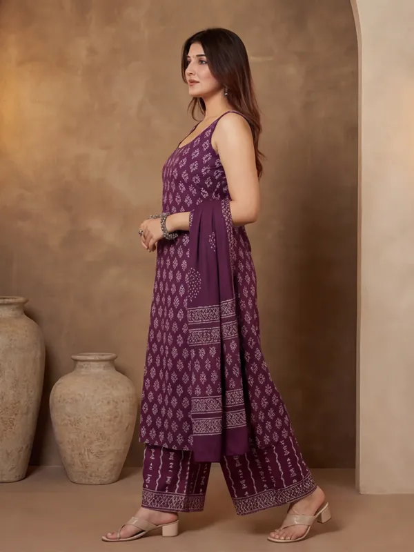 New_Embroidered_Work_&_Printed_cotton_Kurta_Set