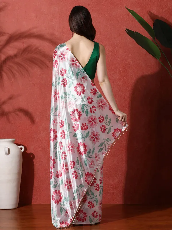 Pre-Draped_Ready_to_Wear_Chinnon_Fabric_Digital_Printed_Saree_With_Unstiched_Blouse
