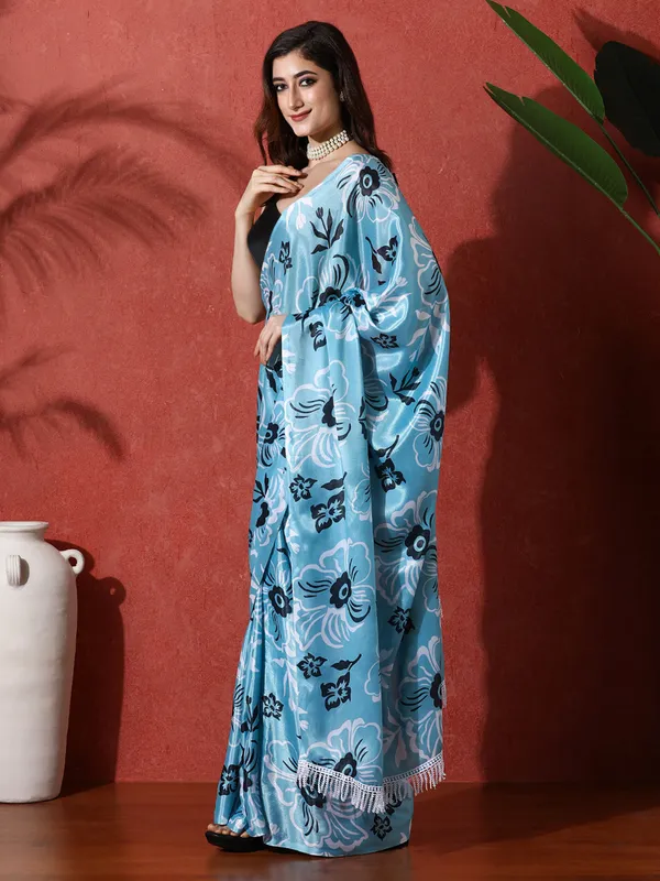 Pre-Draped_Ready_to_Wear_Chinnon_Fabric_Digital_Printed_Saree_With_Unstiched_Blouse