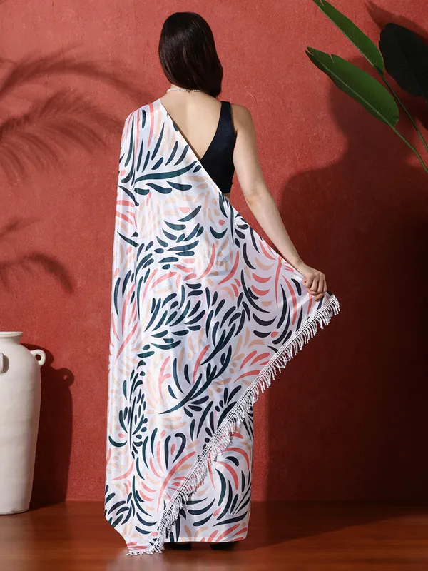 Pre-Draped_Ready_to_Wear_Chinnon_Fabric_Digital_Printed_Saree_With_Unstiched_Blouse