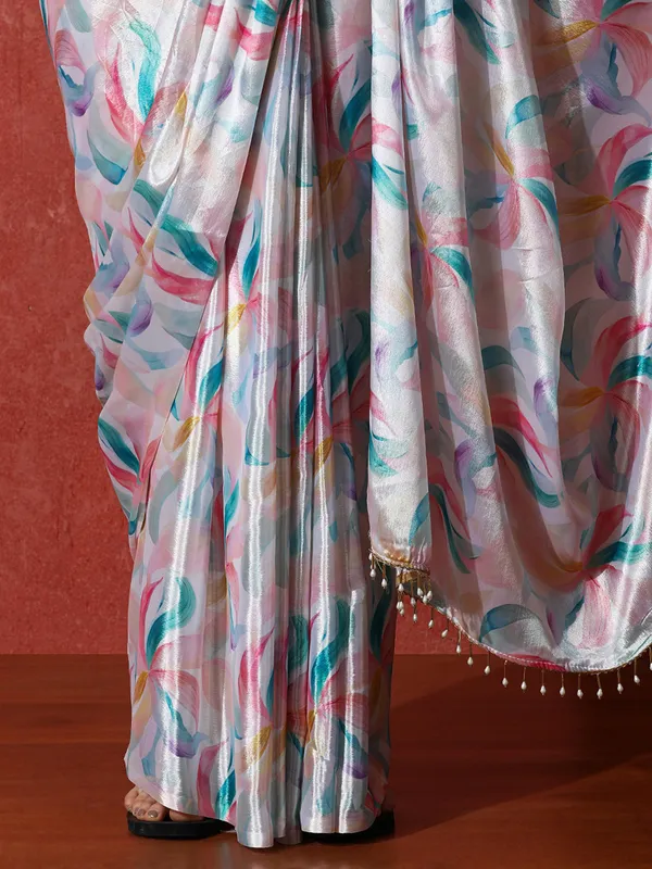Pre-Draped_Ready_to_Wear_Chinnon_Fabric_Digital_Printed_Saree_With_Unstiched_Blouse