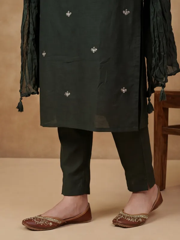 Women_Embroidery_Coding_Work_With_Show_Button_Rayon_Kurta_Set