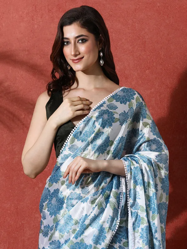 Pre-Draped_Ready_to_Wear_Chinnon_Fabric_Digital_Printed_Saree_With_Unstiched_Blouse