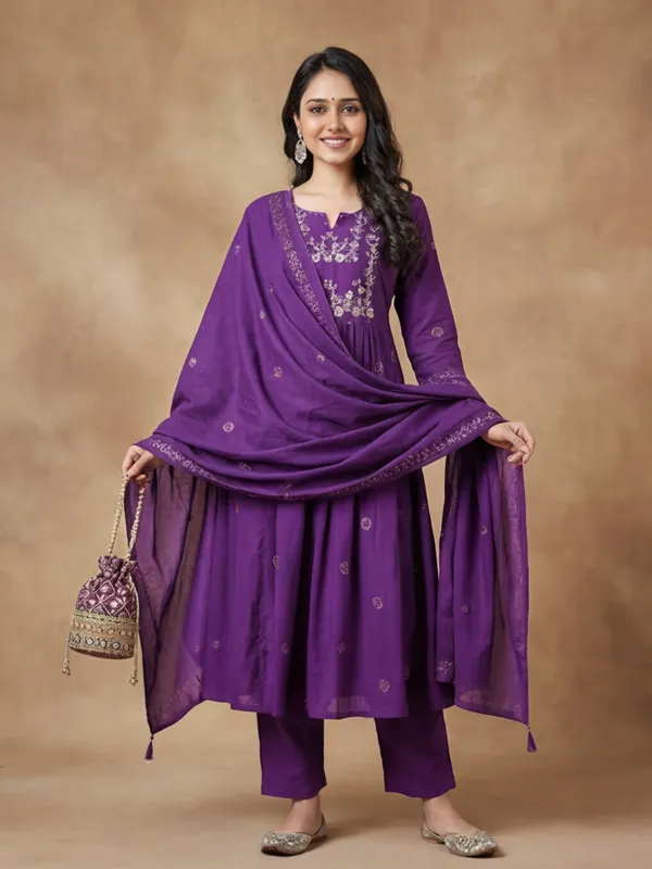 New_Embroidered_Work_&_Printed_Rayon_Kurta_Set