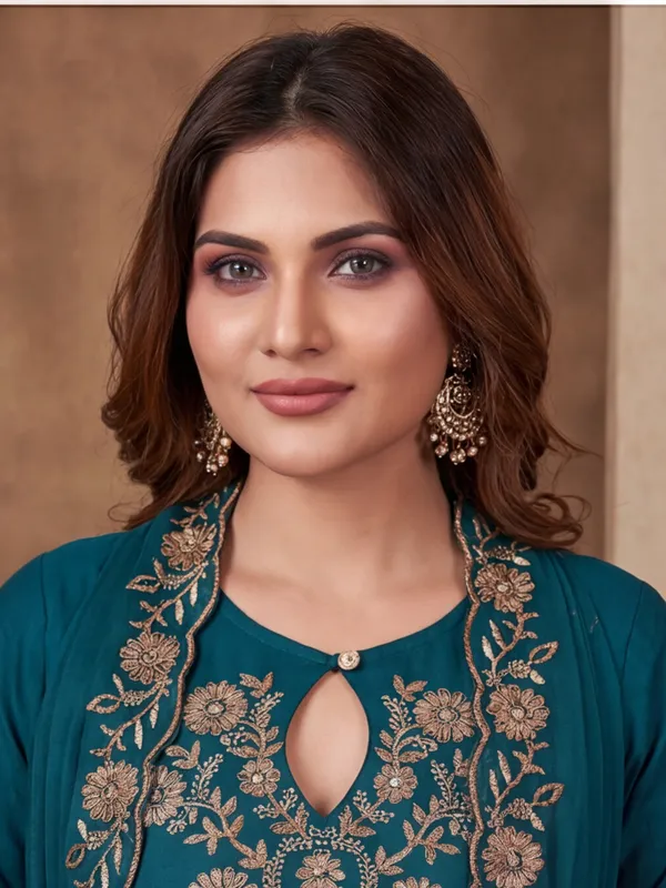 New_Embroidered_Work_Rayon_Kurta_Set