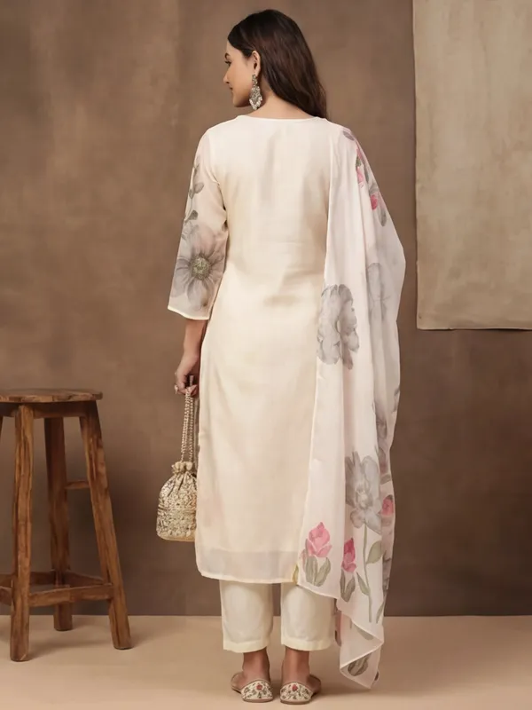 New_Embroidered_Work_&_Printed_Georgette_Kurta_Set