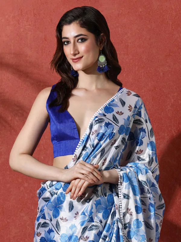 Pre-Draped_Ready_to_Wear_Chinnon_Fabric_Digital_Printed_Saree_With_Unstiched_Blouse