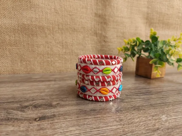 HAND_MAD_BANGLES_CHUDA