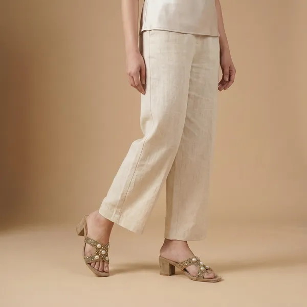 Elegant_Pearl_Embellished_Block_Heeled_Sandals_For_Women