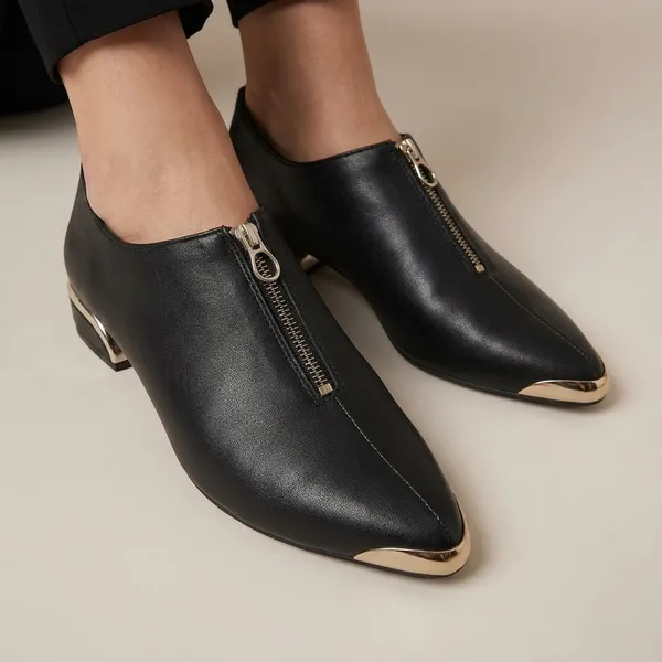 Womens_Black_Pointed_Toe_Ankle_Boots_With_Front_Zipper