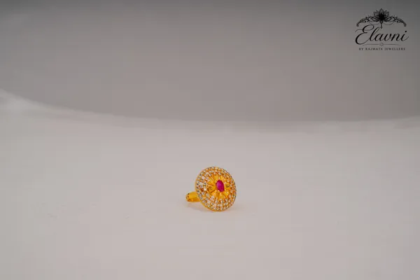 Golden_Alloy_Halo_Ring_For_Women