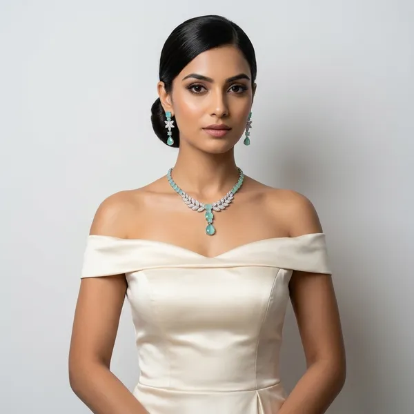 Silver_And_Ocean_Green_Alloy_Necklace_Set_For_Women