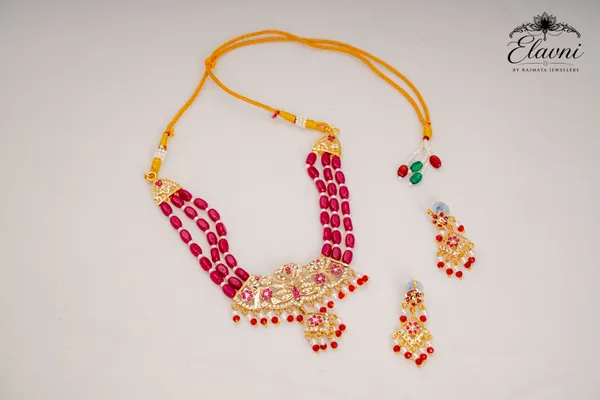 Pink_And_Golden_Alloy_Traditional_Necklace_Set_For_Women