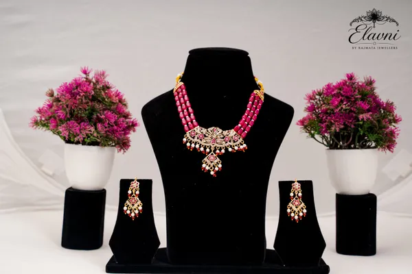 Pink_And_Golden_Alloy_Traditional_Necklace_Set_For_Women