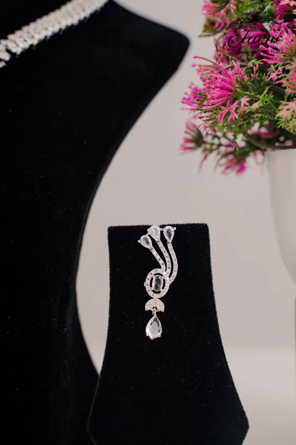 Silver_Alloy_Crystal_Necklace_Set_For_Women