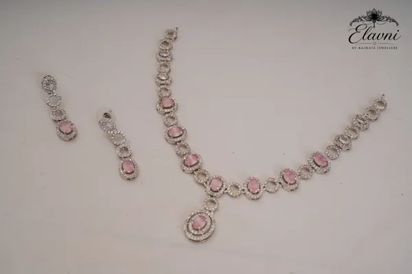 Pink_And_Silver_Alloy_Circle_Necklace_Set_For_Women