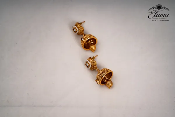 Gold-Plated_Alloy_Jhumki_Necklace_Set_For_Women