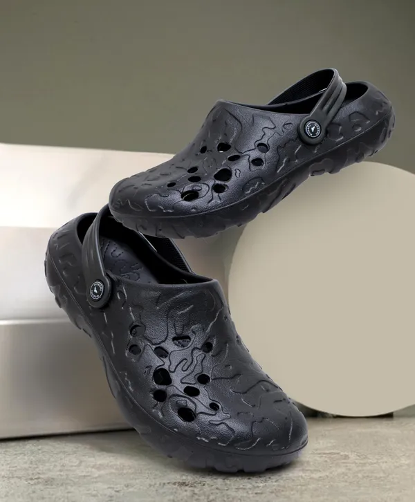 Men_casual_eva_slip_on_crocs_for_men