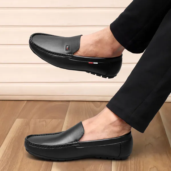 Black_Synthetic_Leather_Loafers_Loafers_For_Men
