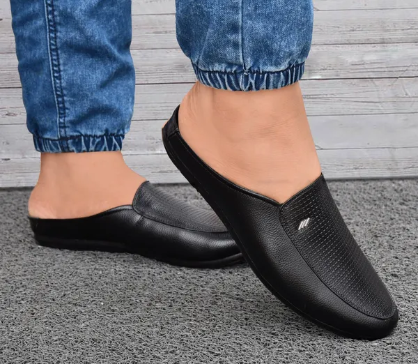 Black_Synthetic_Leather_Bellies_Shoes_For_Men