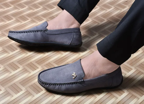 Grey_Synthetic_Leather_Loafers_Loafers_For_Men