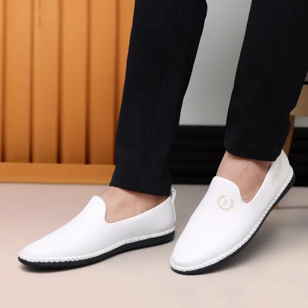White_Synthetic_Leather_Loafers_Loafers_For_Men