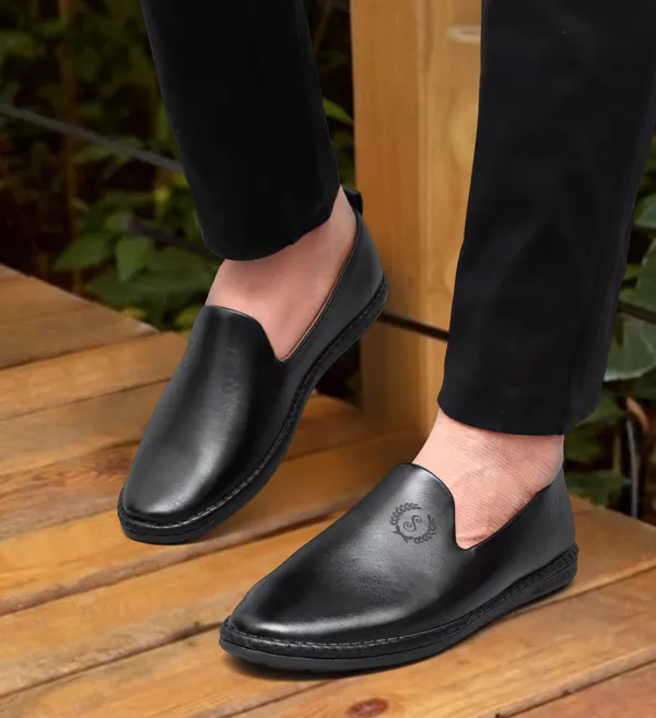 Black_Synthetic_Leather_Loafers_Loafers_For_Men