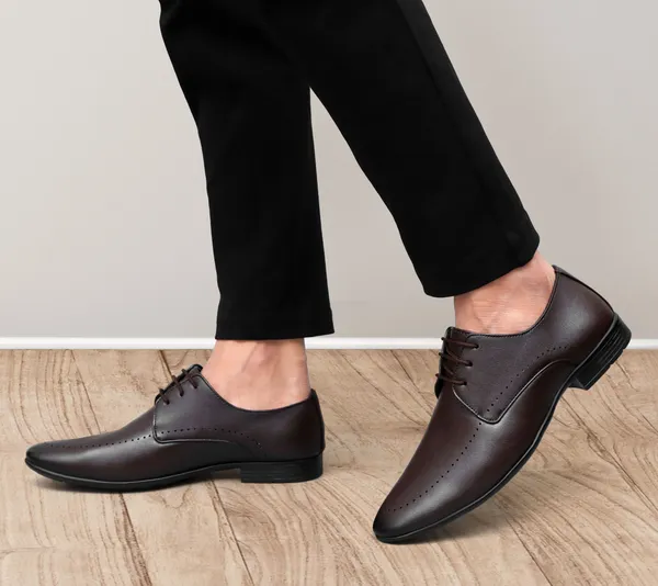 Brown_Synthetic_Leather_Derby_Shoes_For_Men
