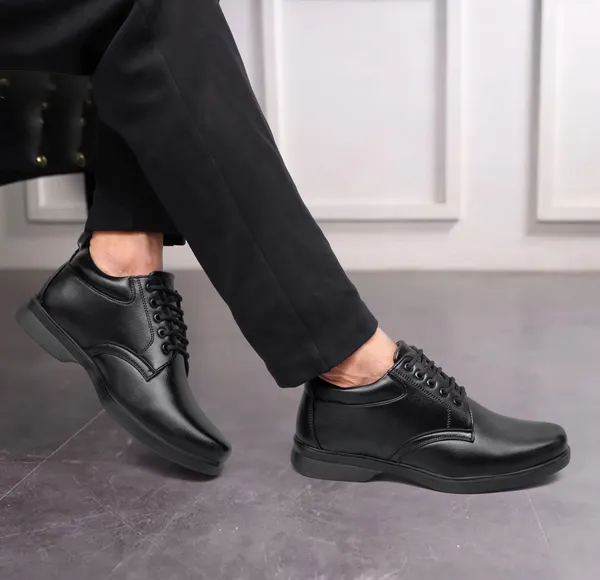 Black_Synthetic_Leather_Boots_Boots_For_Men
