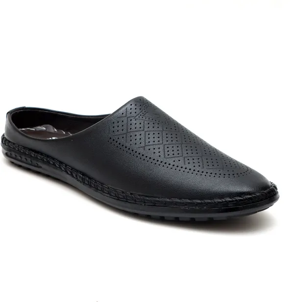 Black_Synthetic_Leather_Mocassin_Shoes_For_Men